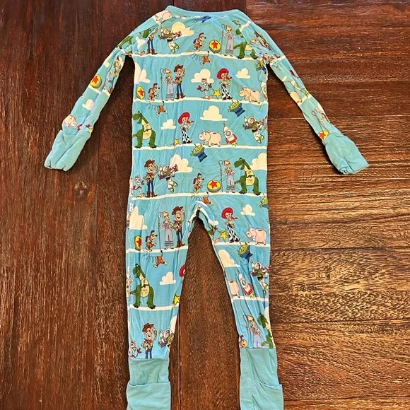 Little Sleepies Bamboo Disney Pixar Bundle - Picture 4 of 12